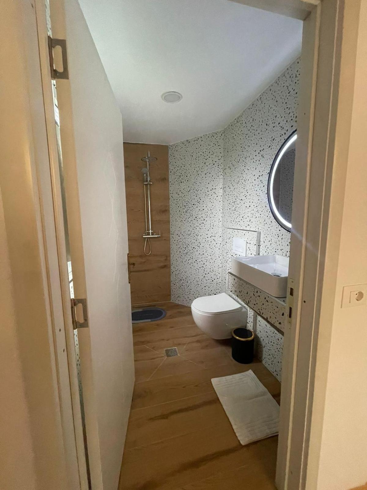 Guest-Room Zoi&Teri Tepelene Exteriör bild