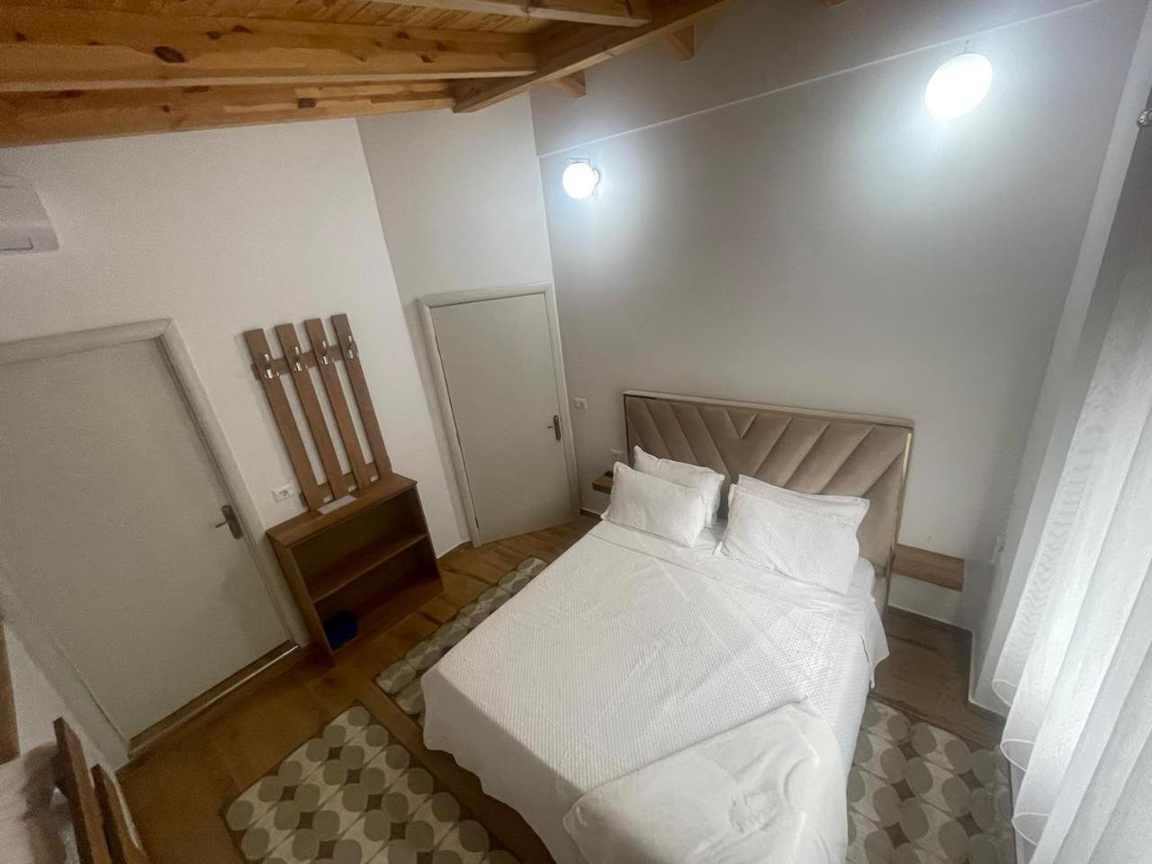 Guest-Room Zoi&Teri Tepelene Exteriör bild